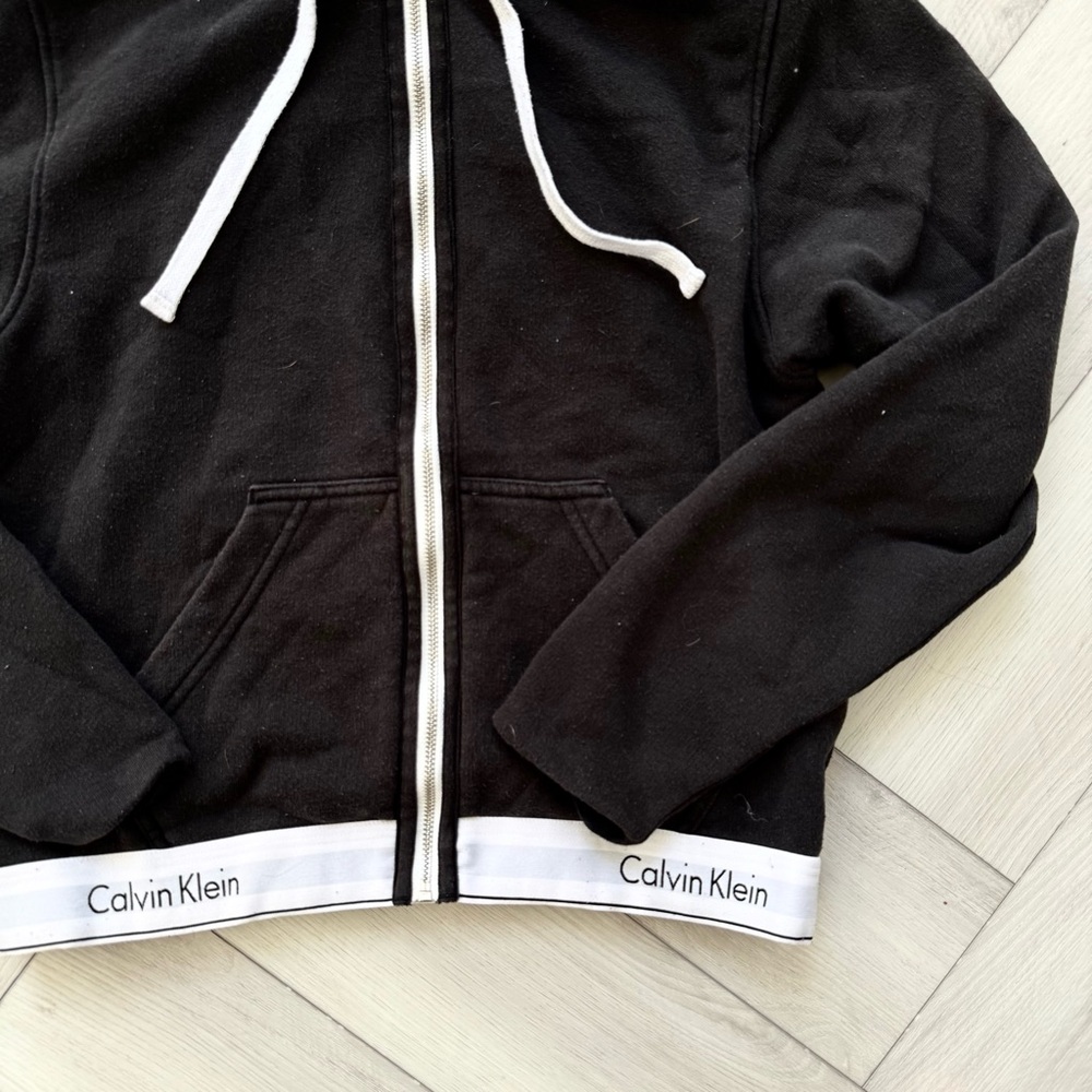 🖤 Calvin Klein UO Shoreline Women's Black Logo Hoodie - Picture 6 of 8